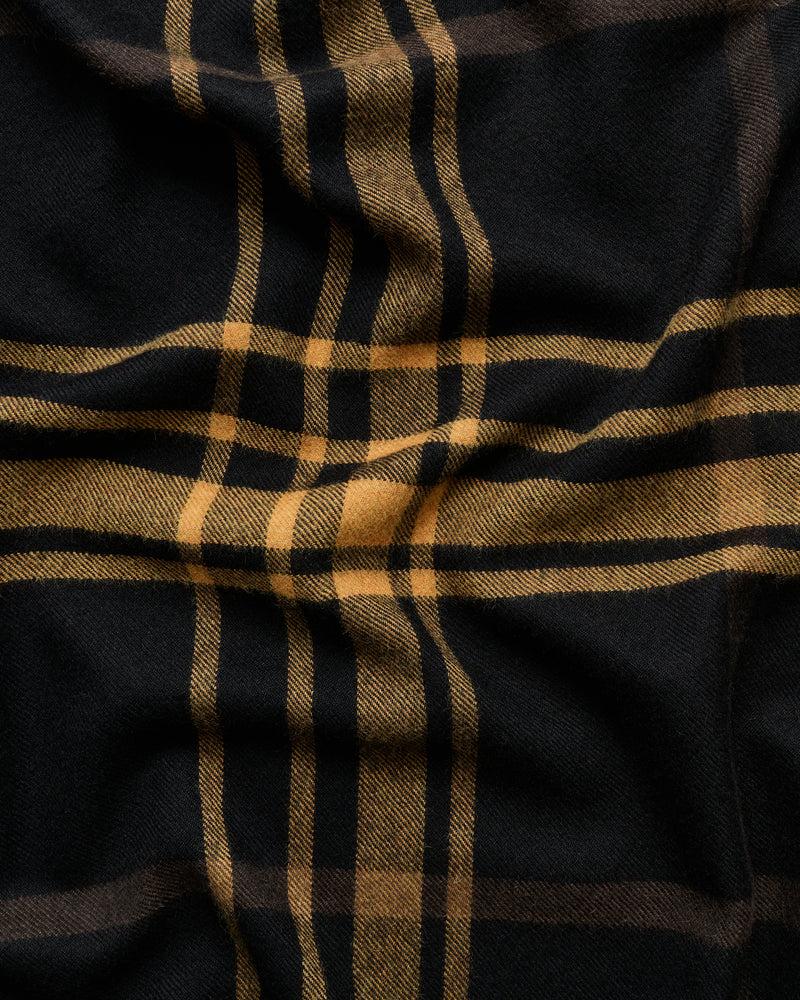 Magniberg Queen Blanket