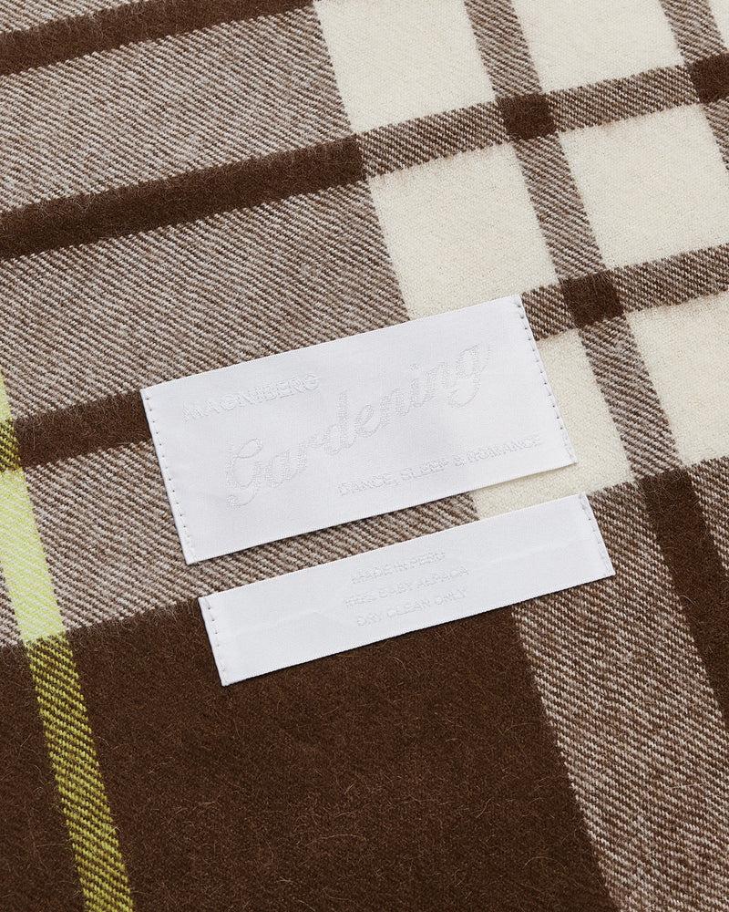 Magniberg Queen Scarf