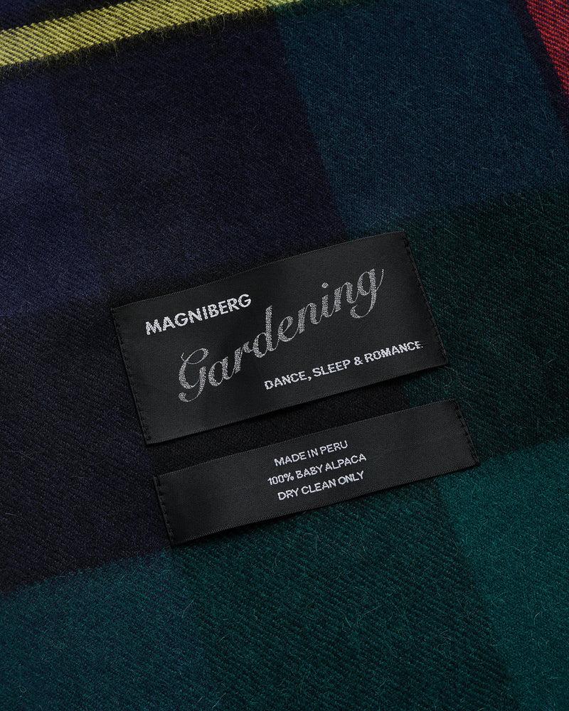 Magniberg Queen Scarf