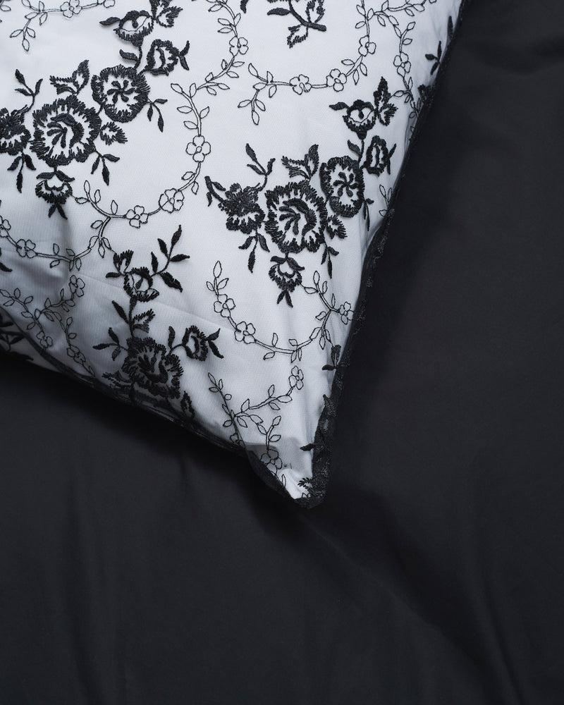Magniberg Rose Pillow Case