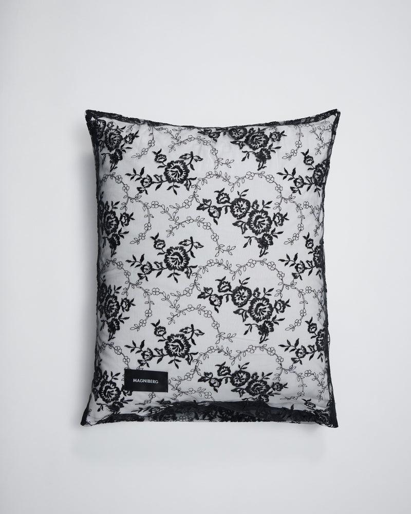 magniberg Rose pillow case