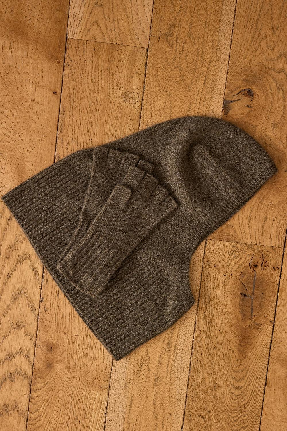 Maison 123 Balaclava In 100% Recycled Cashmere 2-ply – HECTOR