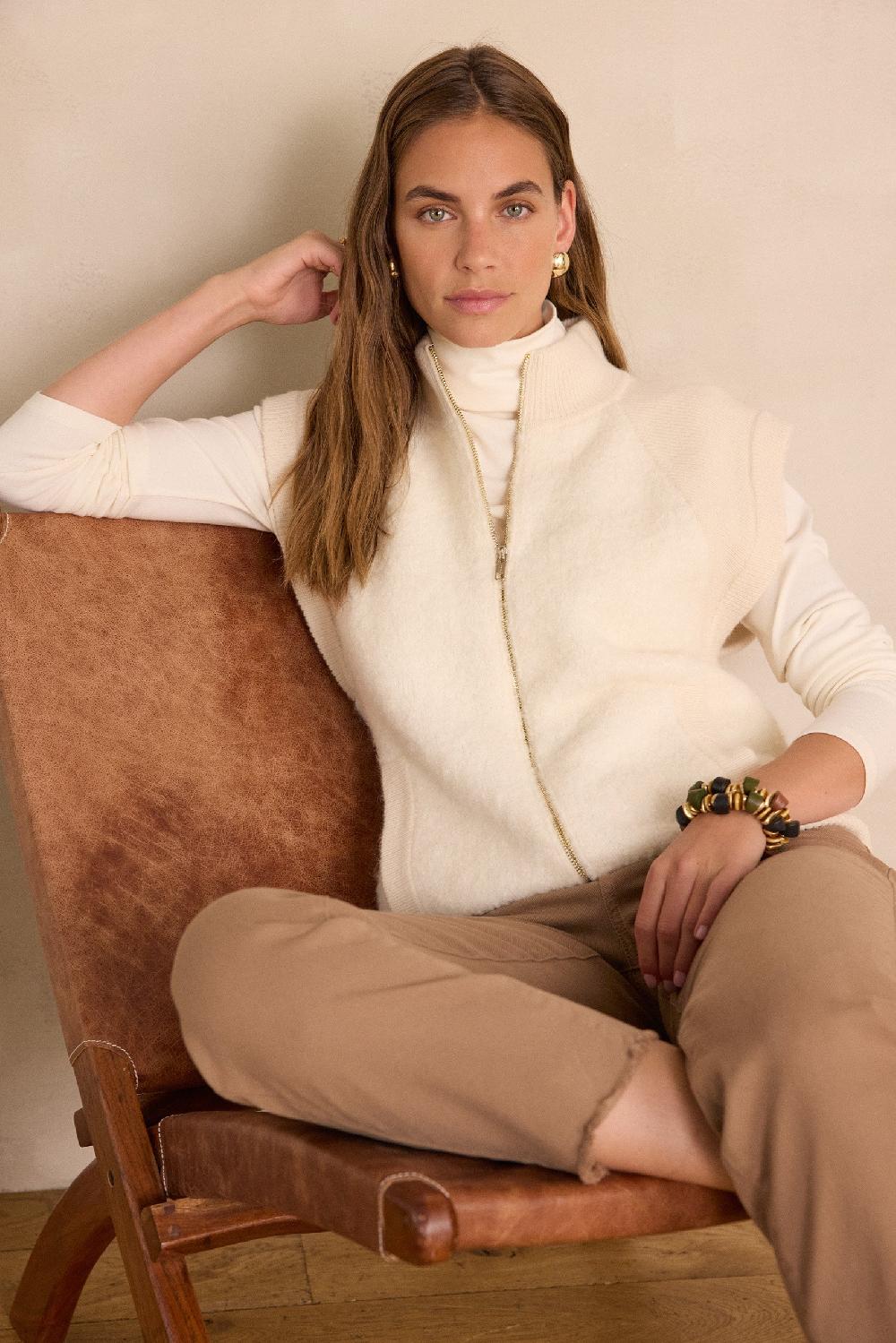 maison 123 BRIAN sleeveless cardigan in alpaca and wool