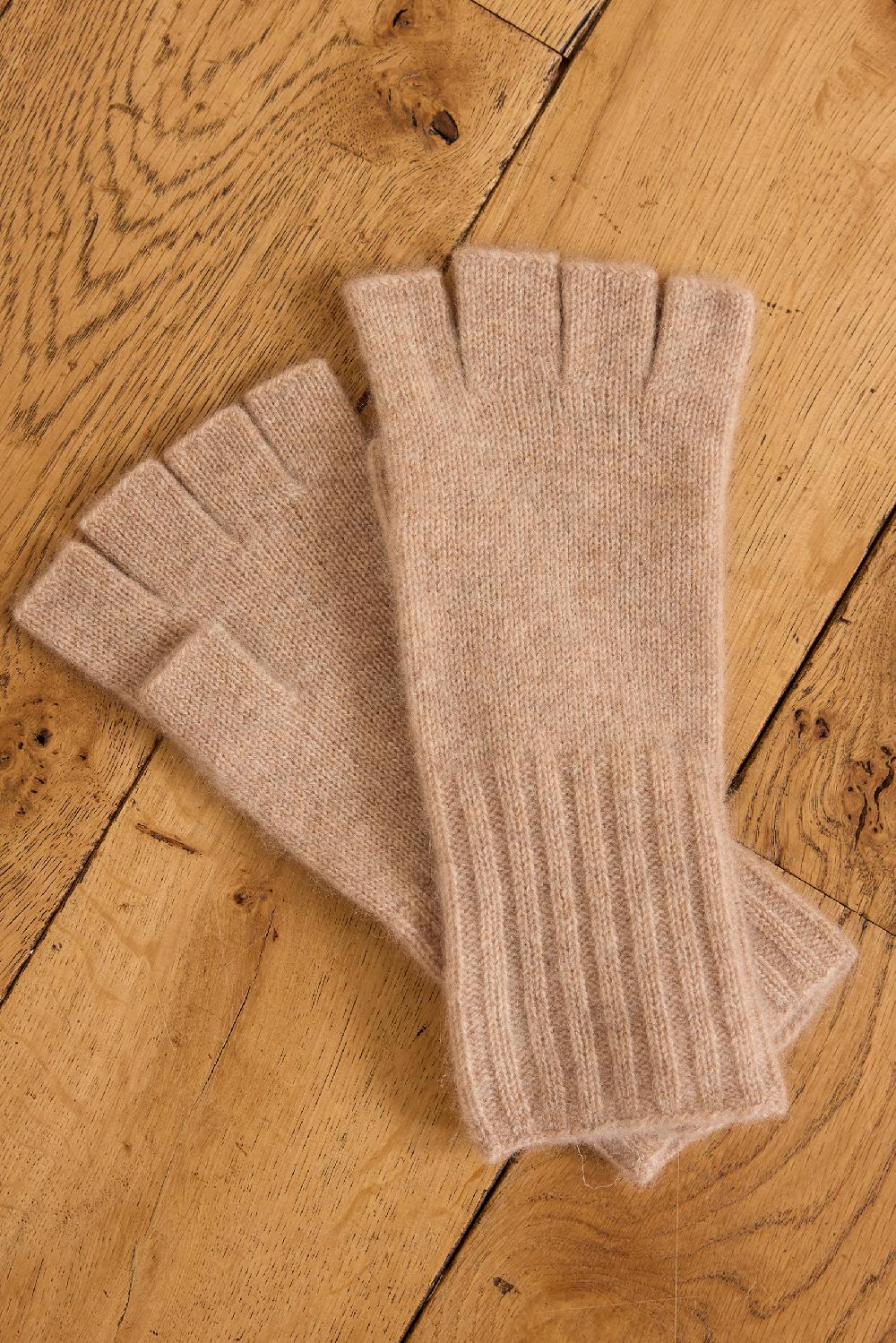maison 123 100% cashmere 2-ply WESLEY mittens