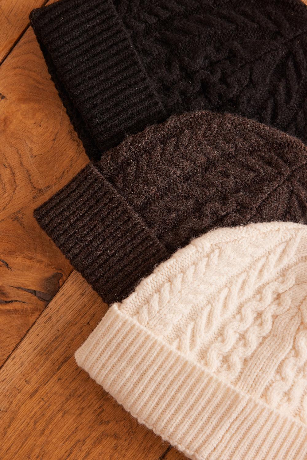 Maison 123 HOCHE Cable Knit Hat