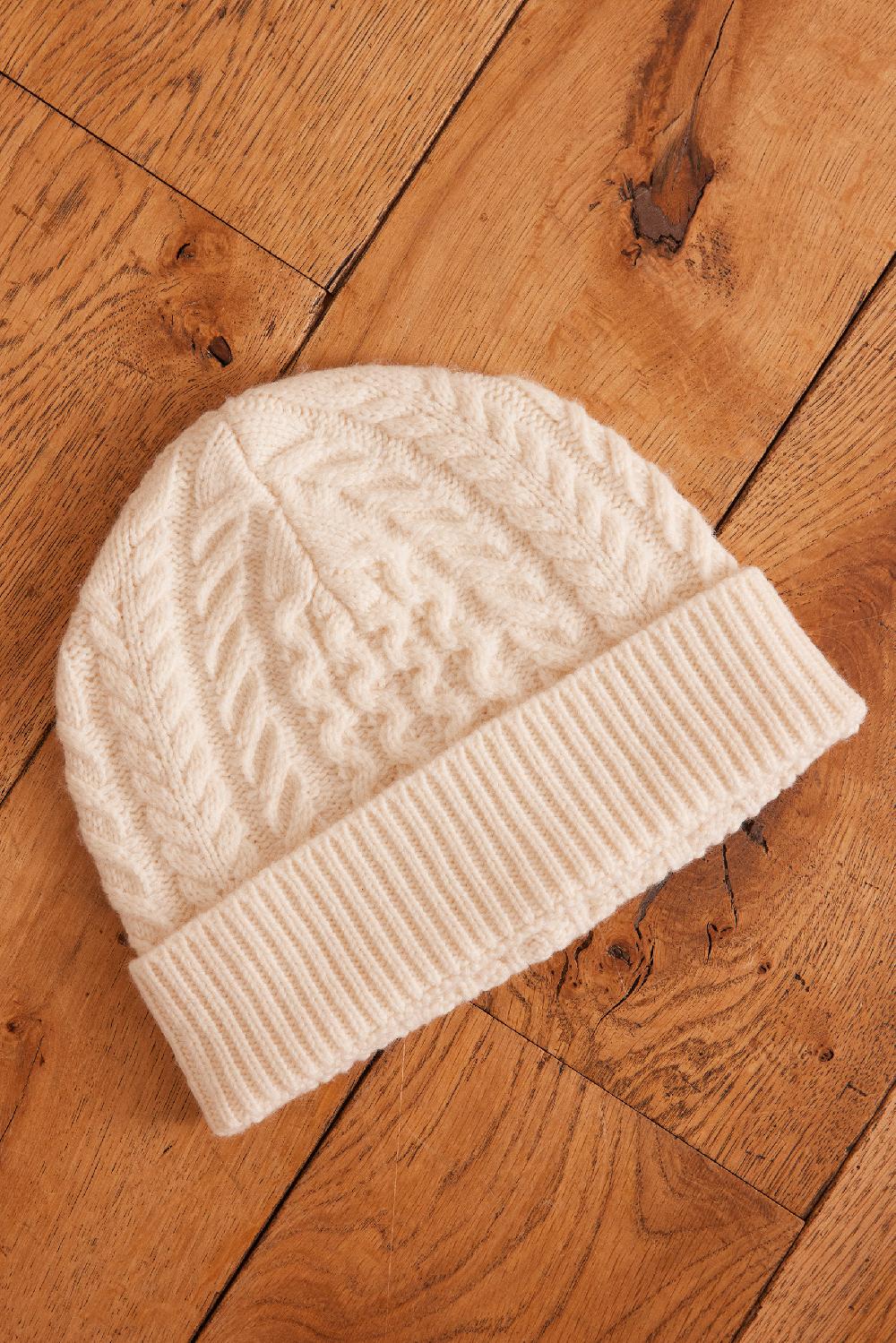 maison 123 HOCHE cable knit hat