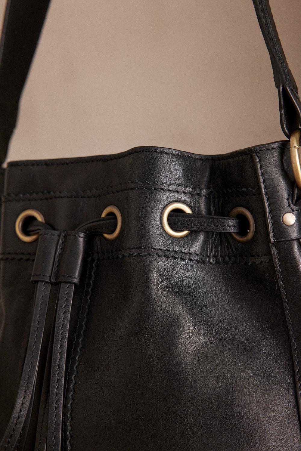 Maison 123 LUCIEN Leather Bucket Bag