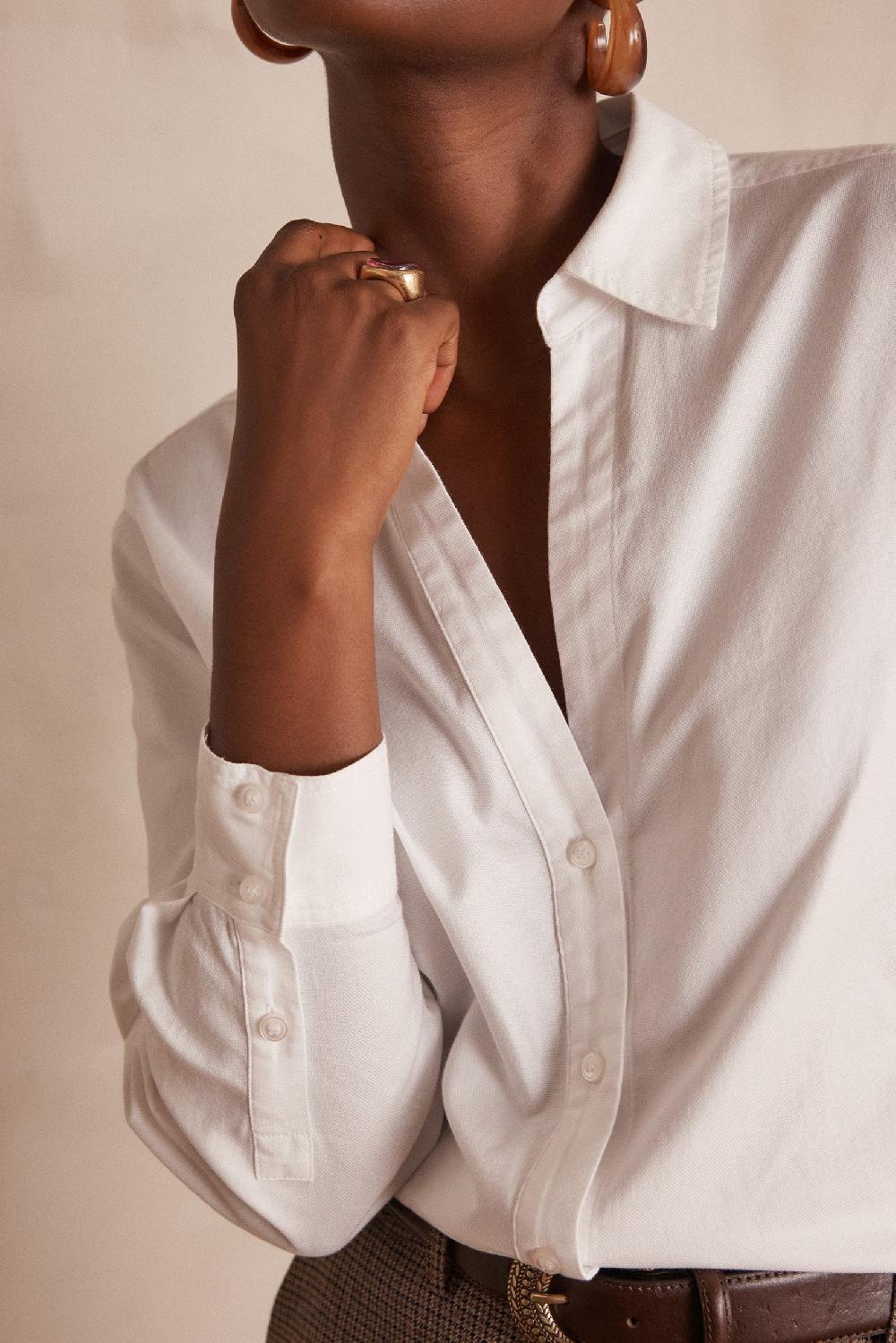 Maison 123 MANDIE V-neck Blouse In Cotton