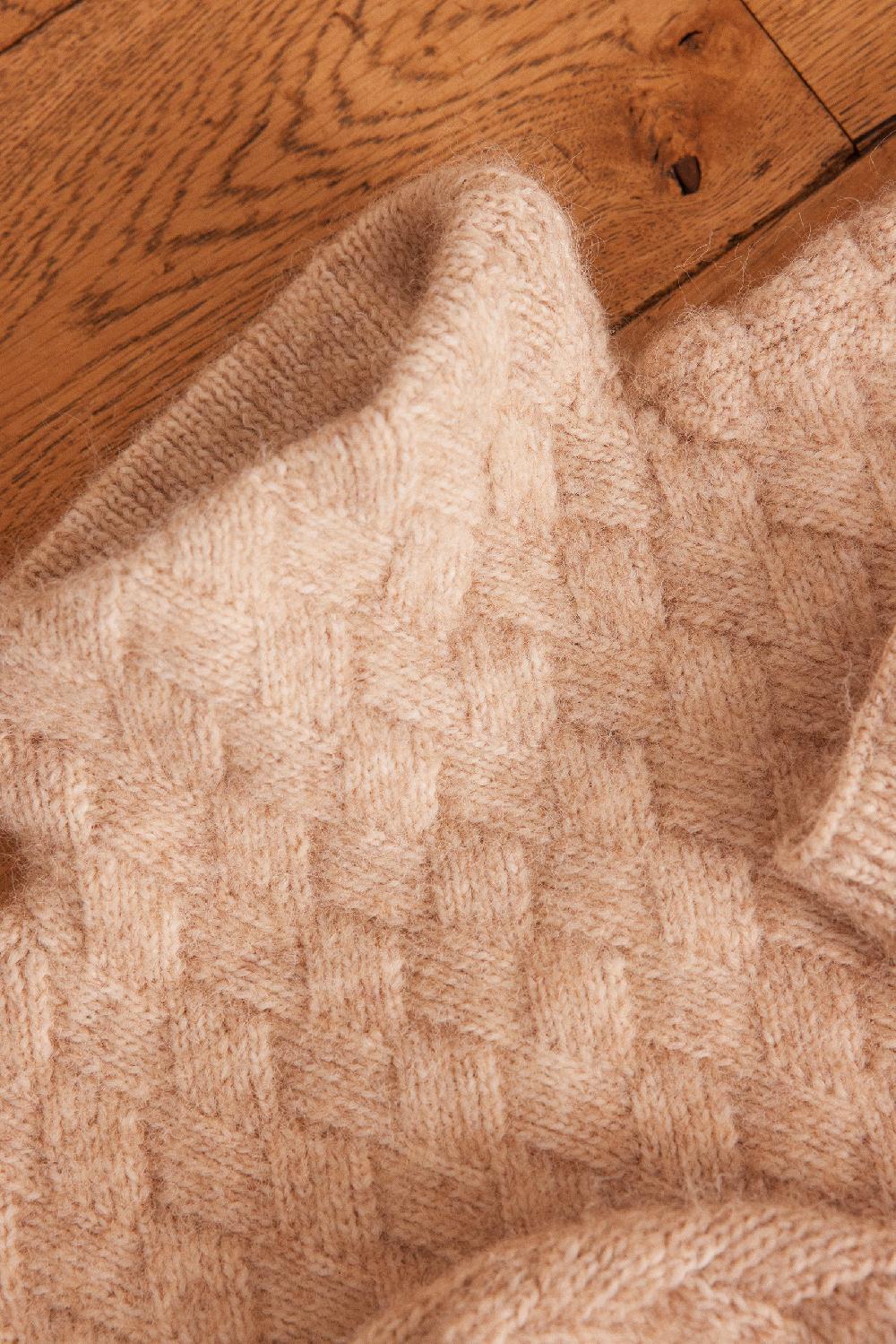 Maison 123 TAO Collar With Geometric Pattern