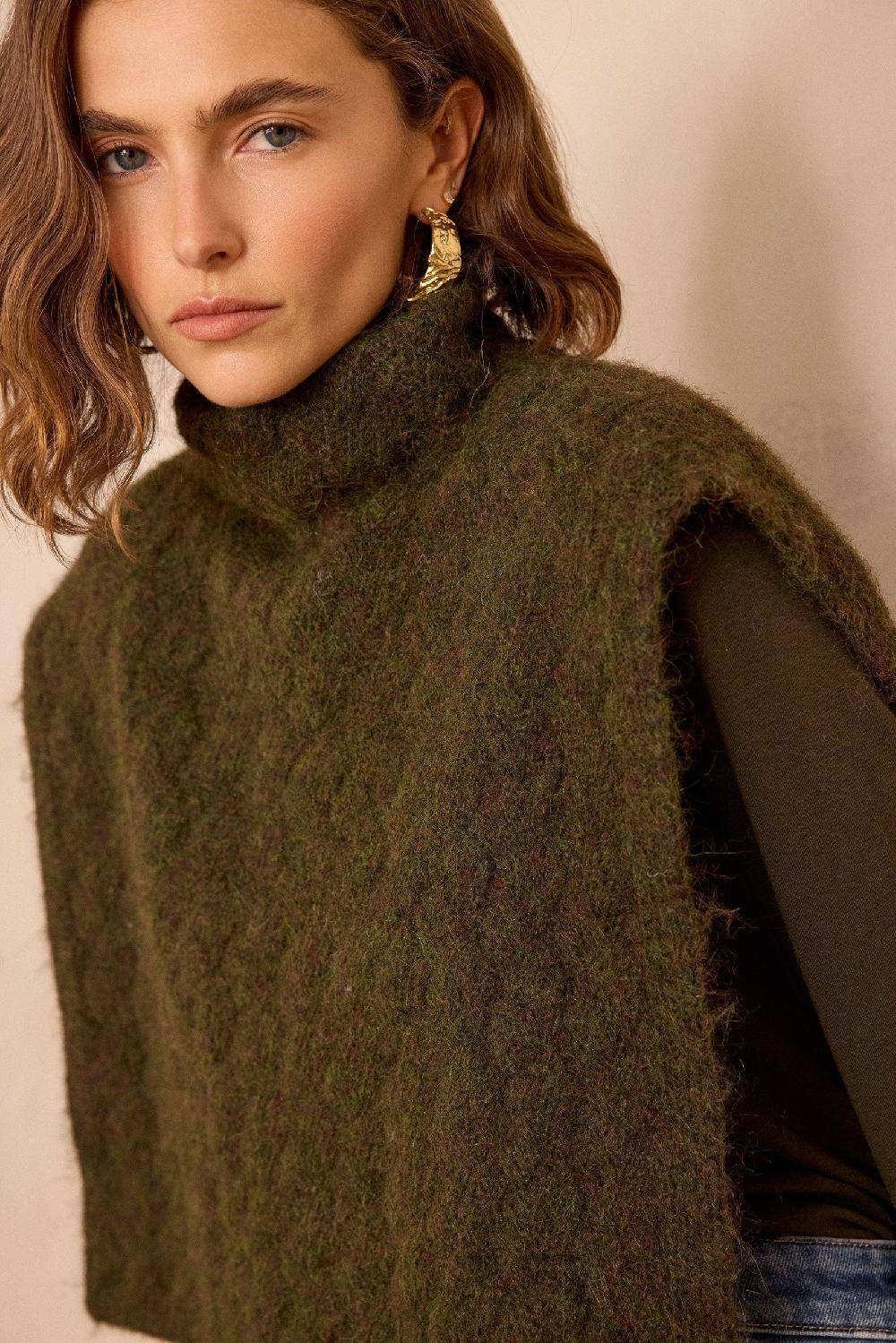 maison 123 TAO Scarf with Cable Knit Pattern