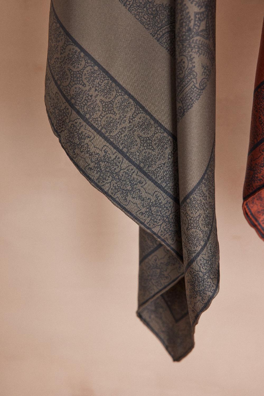 Maison 123 TESSA 100% Silk Scarf