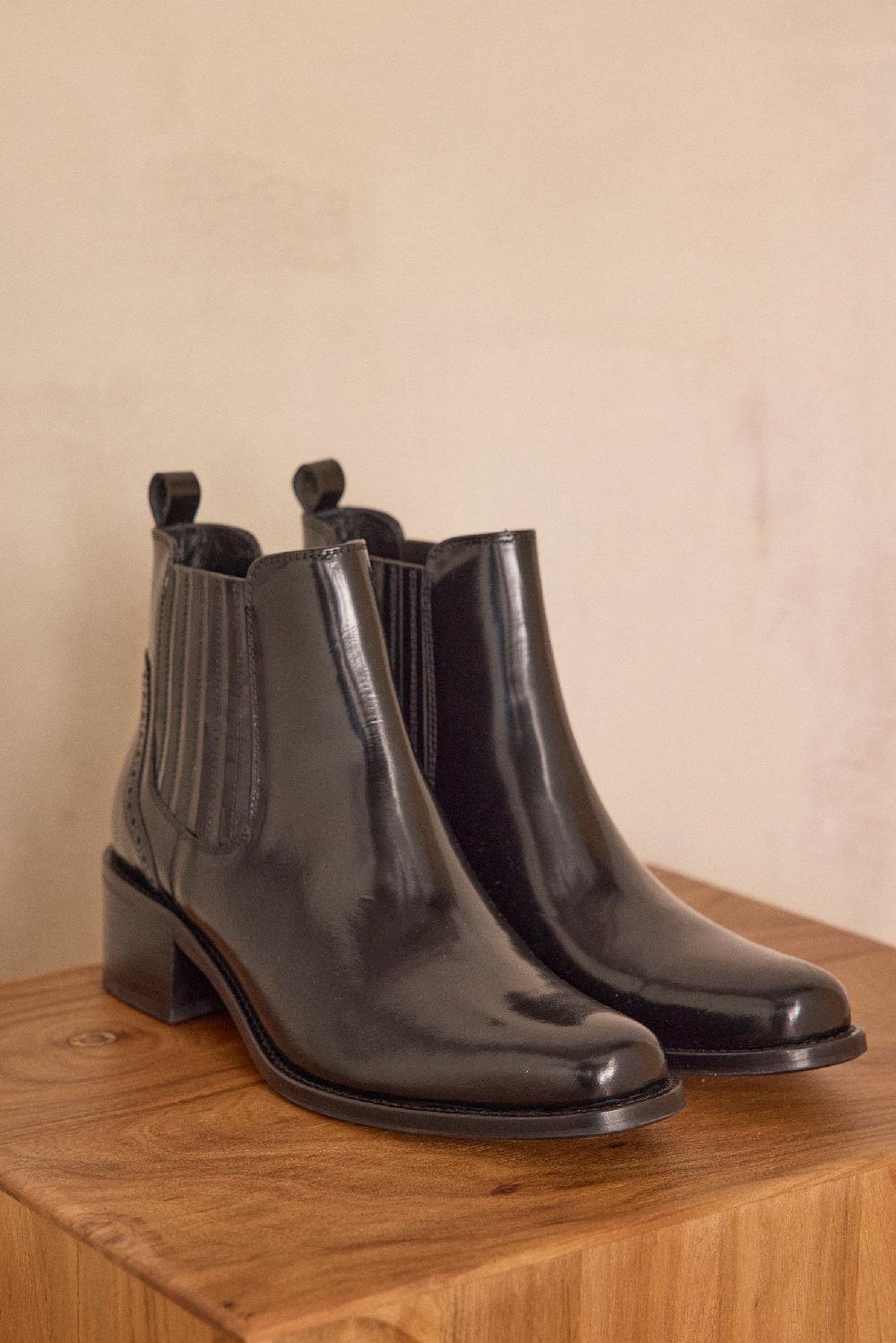 maison 123 VINNY leather chelsea Boots