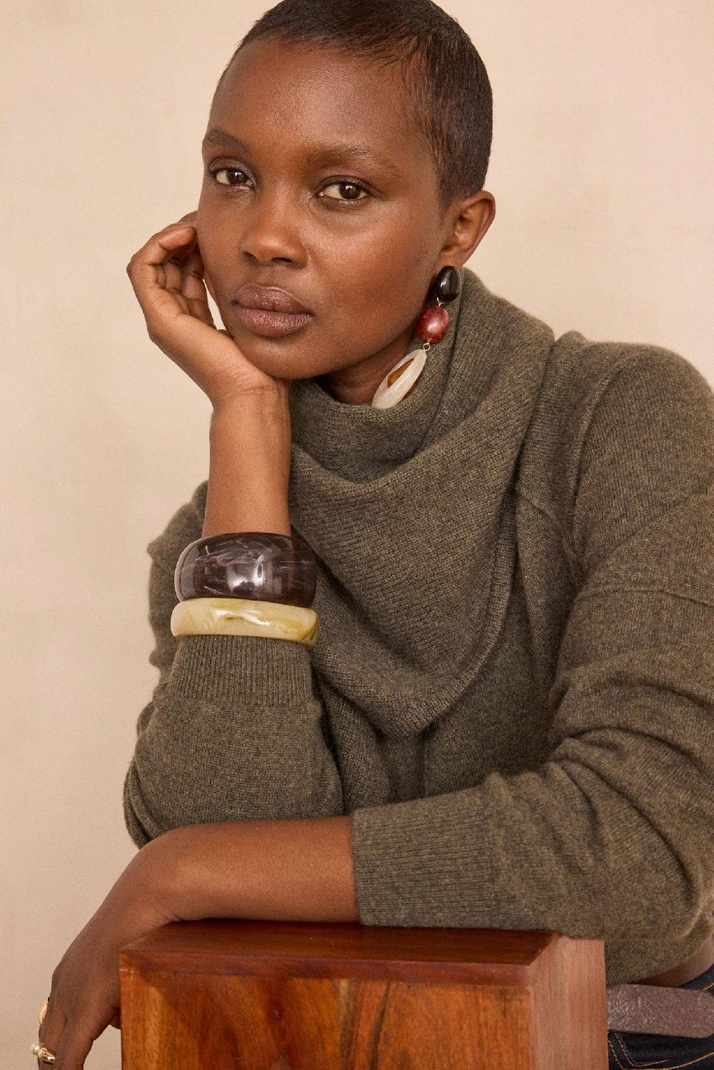 Maison 123 Triangle Scarf In 100% 2-ply Cashmere THOMAS