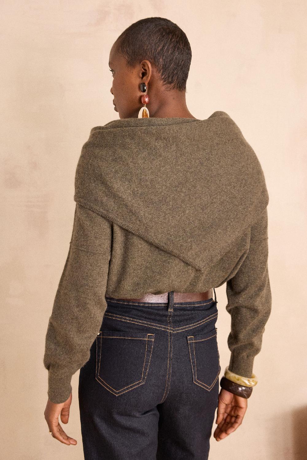 Maison 123 Triangle Scarf In 100% 2-ply Cashmere THOMAS