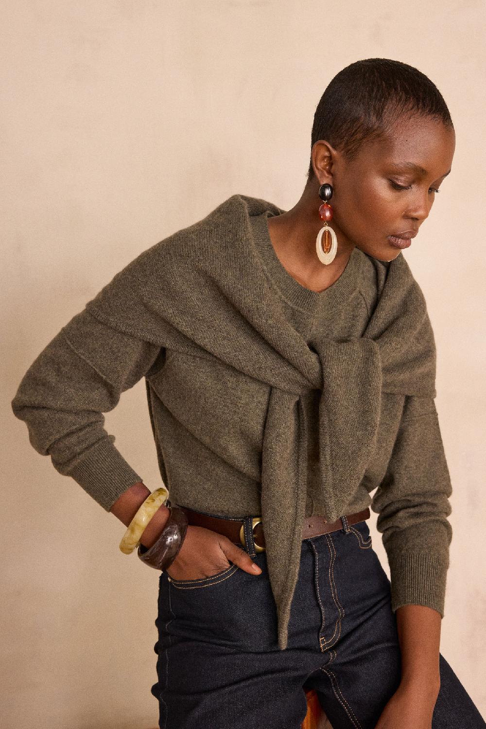 Maison 123 Triangle Scarf In 100% 2-ply Cashmere THOMAS