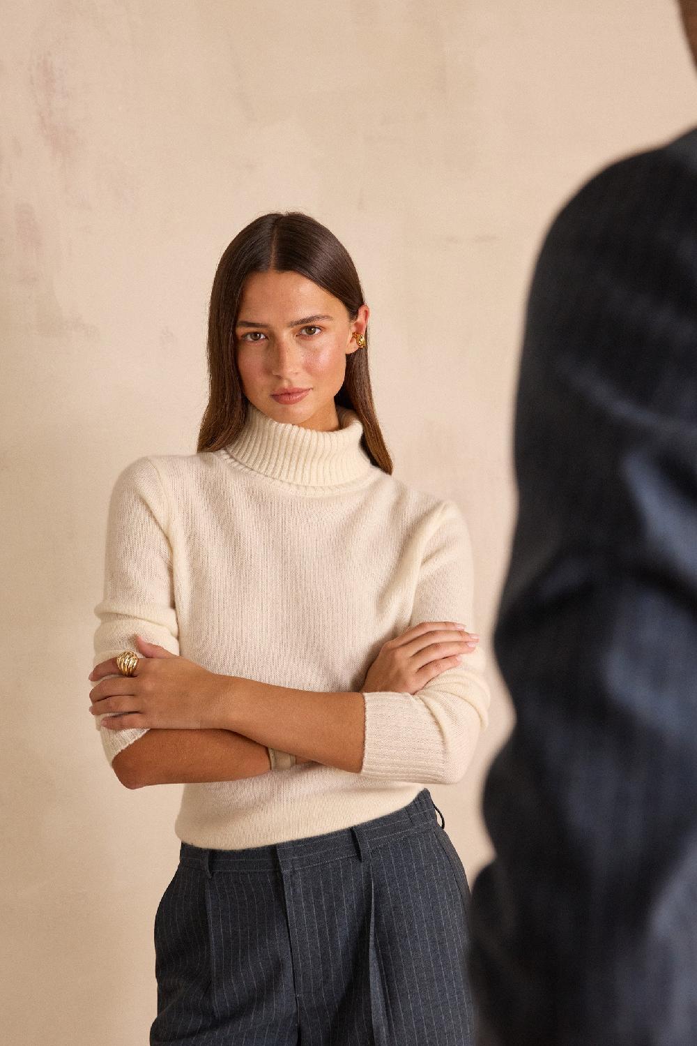 maison 123 Unisex turtleneck jumper in 100% cashmere - 4-ply SWAN(N)