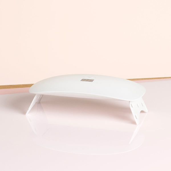 manucurist Green Flash™ Led Gel Polish Green Flash™ 24W Lamp