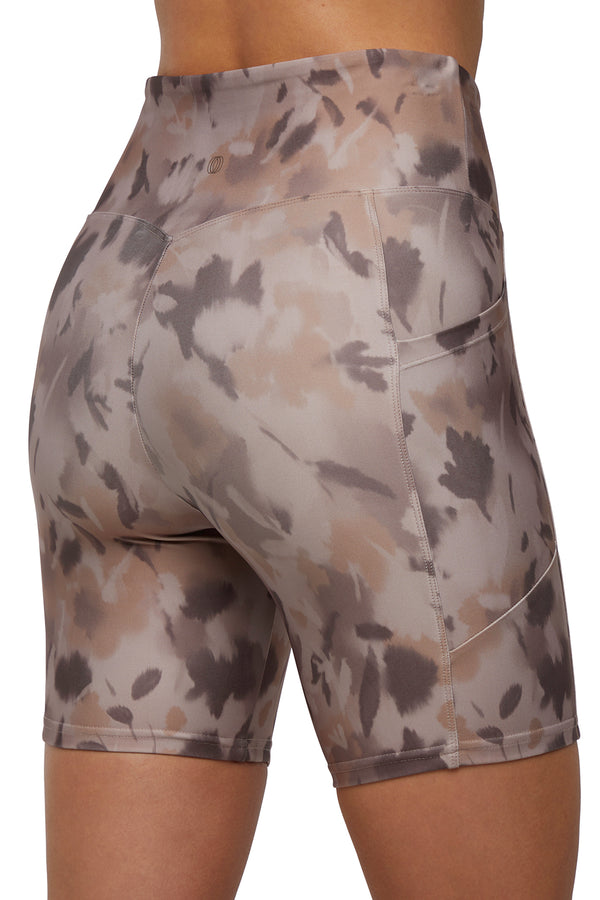 Marika Balance Collection 2 Pack Ariana High Rise Side Pocket Bermuda – BLACK / PEPPERCORN FLORAL DYED BLEND