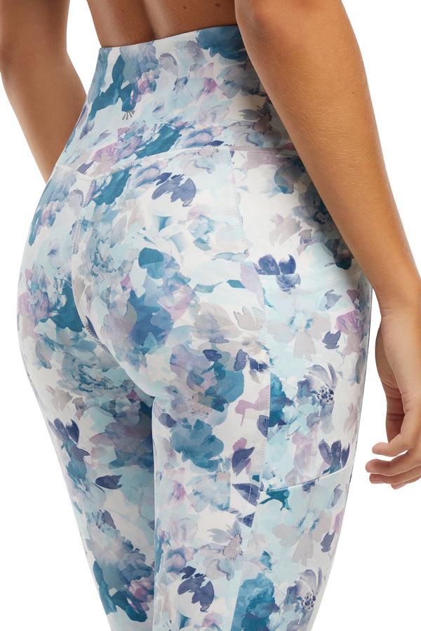 Marika Drew Side Pocket Tummy Control Mid Calf Capri - Tapestry Full Bloom – TAPESTRY FULL BLOOM