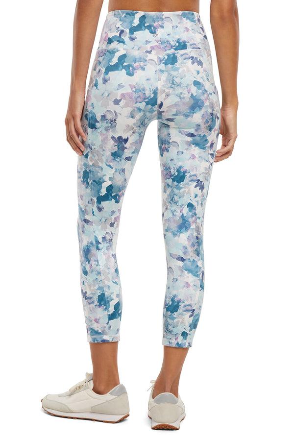 Marika Drew Side Pocket Tummy Control Mid Calf Capri - Tapestry Full Bloom – TAPESTRY FULL BLOOM