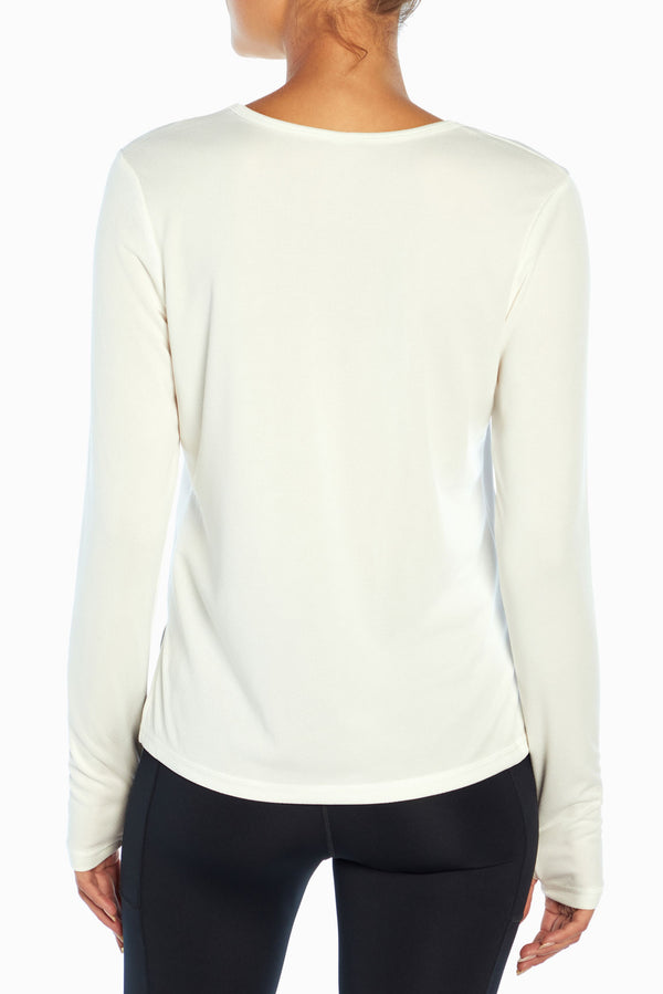 Marika Anya Long Sleeve Tee – COCONUT MILK