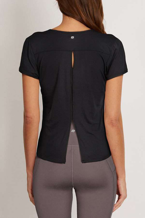 Marika Emma Tee – BLACK