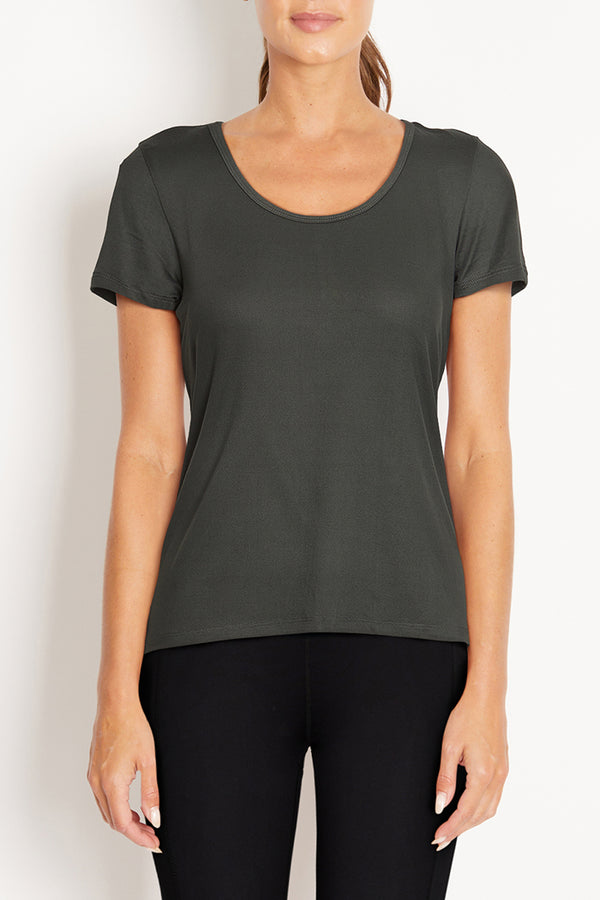 Marika Emma Tee – BLACK