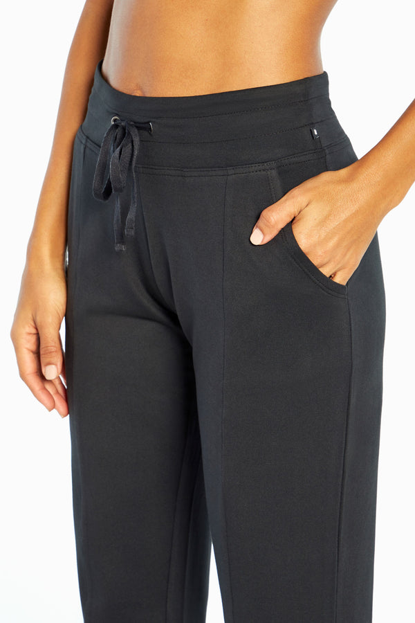 Marika Mona Pant – BLACK