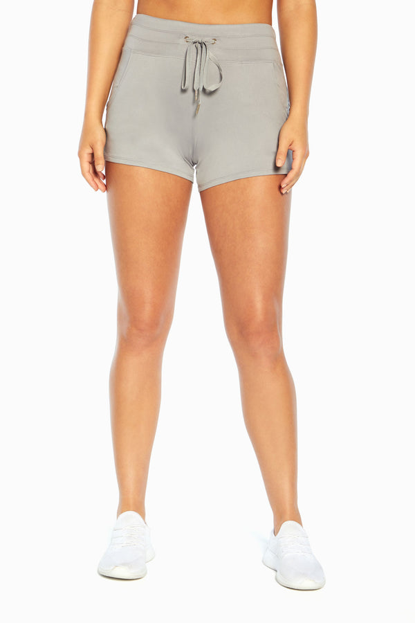 Marika Sofia Side Pocket Short – SLEET