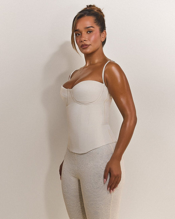 Mars The Label Fuller Bust - The Everly Corset In Off White