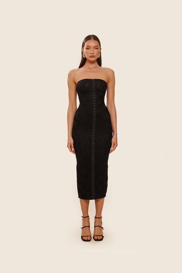 mars the label Ahlena Maxi