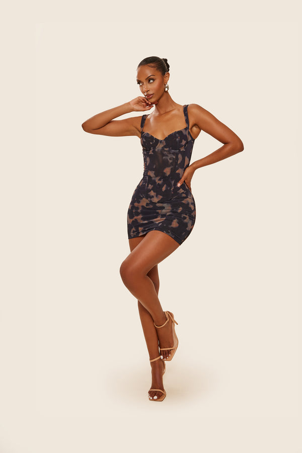 Mars The Label The Cinched Set In Print