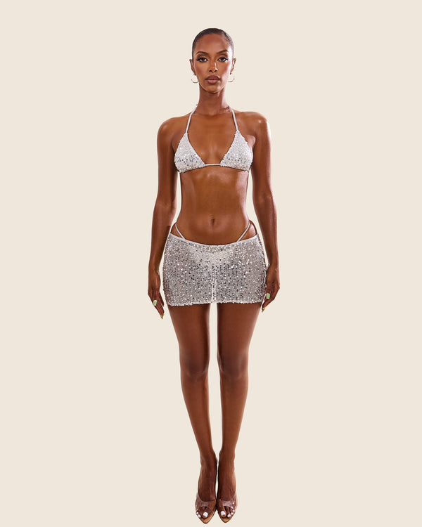 mars the label The Madison Set in Silver