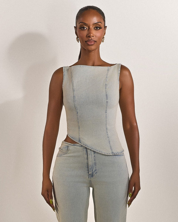 mars the label The Mika Set Top in Light Wash