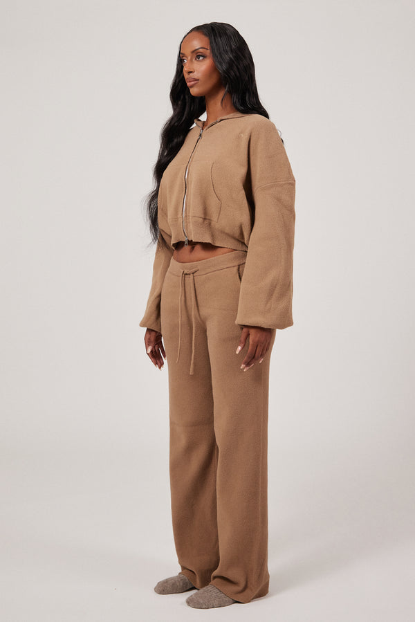 Mars The Label The Mars Soft Knit Straight Leg Joggers In Mocha