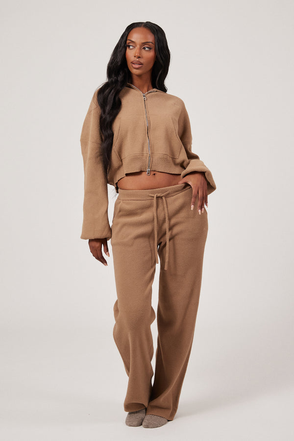 Mars The Label The Mars Soft Knit Straight Leg Joggers In Mocha