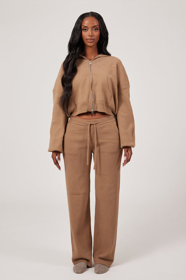 mars the label The Mars Soft Knit Straight Leg Joggers in Mocha