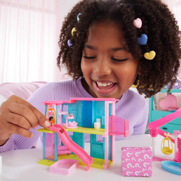 mattel Barbie Mini Barbieland Doll House Playsets With 1.5-inch Doll Furniture & Accessories