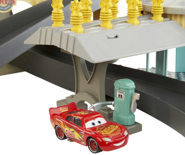 Mattel Disney And Pixar Cars Toys Track Set Race Around Radiator Springs
