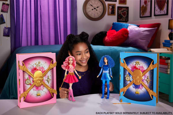 mattel Disney's Descendants: The Rise Of Red The Sorcerer's Cookbook Doll & Playset Surprise Reveals