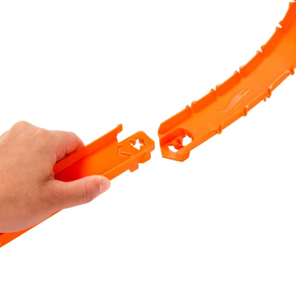 Mattel Hot Wheels Track Creator Deluxe Track Pack With 2 Toy Cars 25 Feet Of Different Speed Snap Tracks