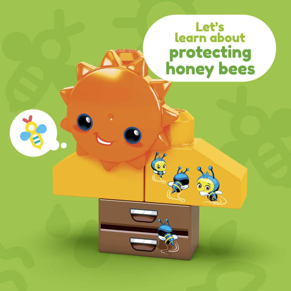 Mattel MEGA Bloks Green Town Grow & Protect Farm