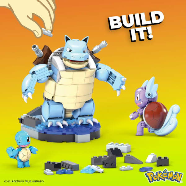 Mattel MEGA Pokémon Squirtle Building Toy Kit With 3 Action Figures (379 Pieces) For Kids