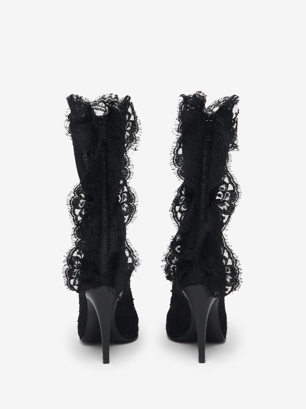 mcq alexander mcqueen Women's Heron Lace Boot in Black