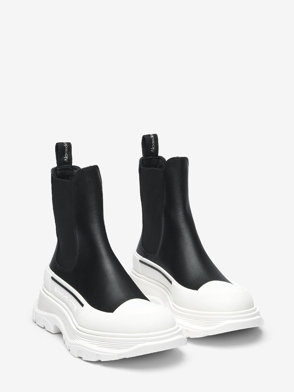 Mcq Alexander Mcqueen Women's Slick Chelsea Boot In Black/White