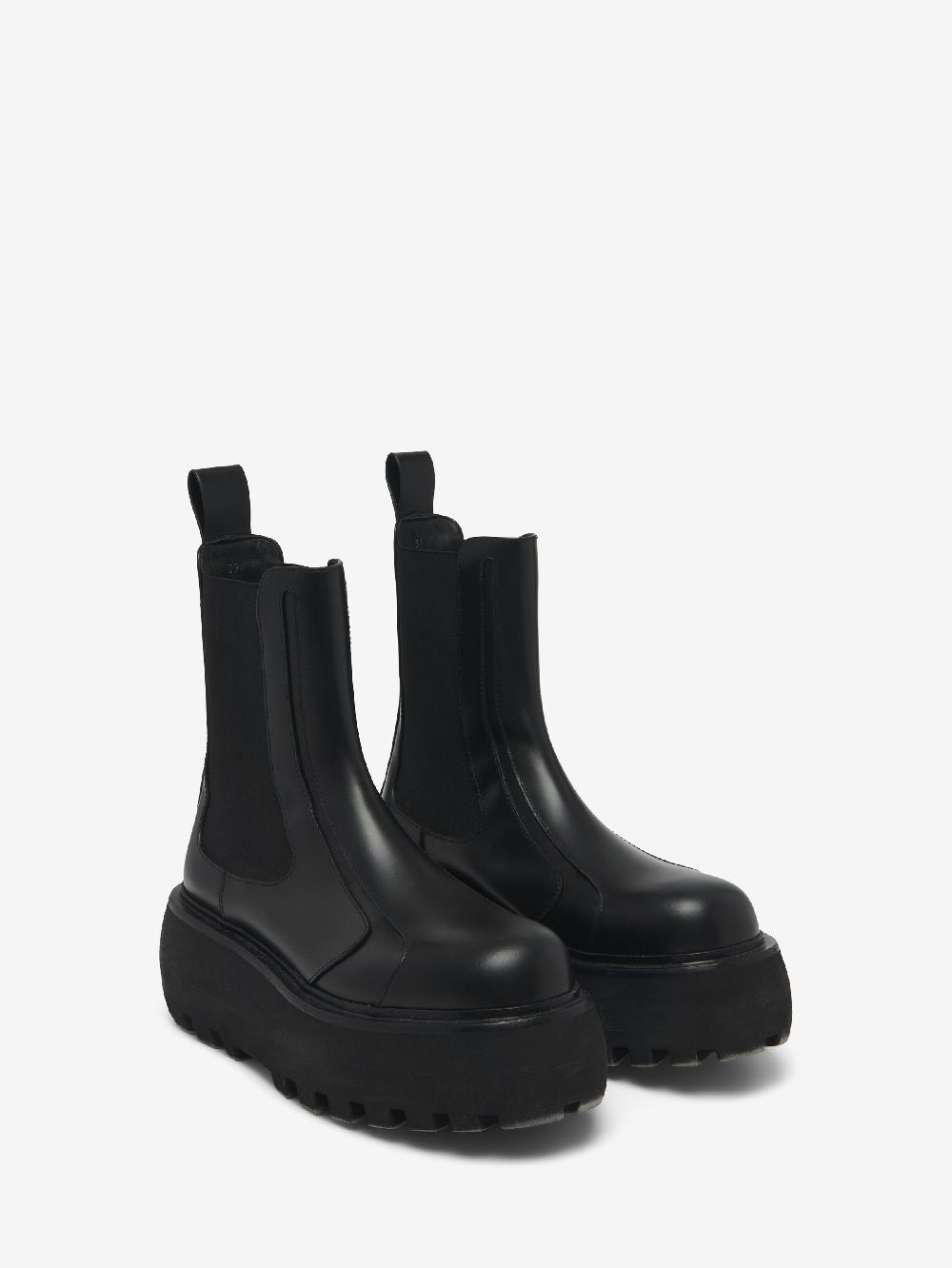 Mcq Alexander Mcqueen Women's Sofa Chelsea Boot In Black