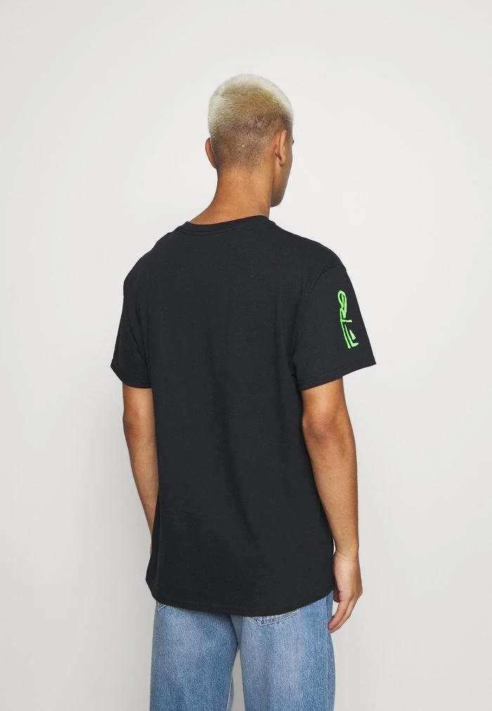 Mennace Mennace A$AP FERG FLAME SKULL – Print T-shirt – Black