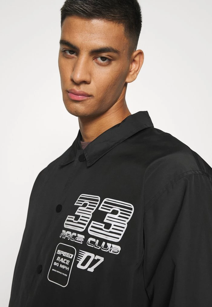 Mennace Mennace BOYS CLUB COACH JACKET – Summer Jacket – Black