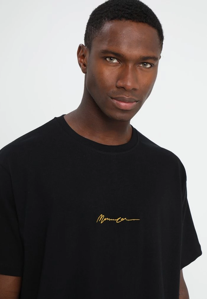Mennace Mennace ESSENTIAL REGULAR RELAXED SIG TEE UNISEX – Basic T-shirt – Black