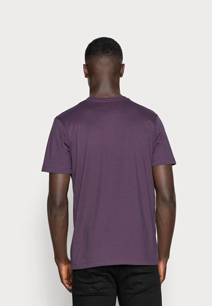 Mennace Mennace ESSENTIAL SIG UNISEX – Basic T-shirt – Purple